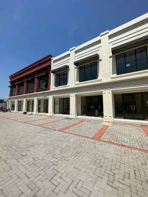 Ruko Madison Gading Serpong BSD Hadap Sport Center lokasi di Tangerang Kab., tersedia melalui melalui situs Olx