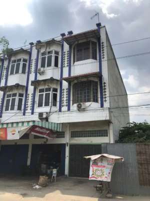 Ruko Strategis Kota Tanjung Morawa lokasi di Deli Serdang Kab., tersedia melalui melalui situs Olx