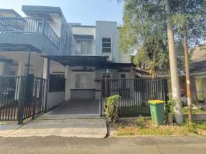 Rumah 2 Lantai Siap Huni Hanya 5 menit Ke Pasar Tradisional Ataupun Pasar Bersih Sentul City Bogor lokasi di Bogor Kota, tersedia melalui melalui situs Olx