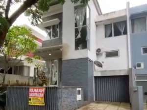 Rumah 8 Menit ke Trans Studio Mall Cibubur LT 220 SHM Siap KPR J-42742 lokasi di Jakarta Timur, tersedia melalui melalui situs Olx