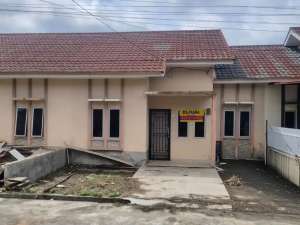 Rumah cliuster murah siap huni lokasi Jl. KelapaMaya Asri - Tenayan Raya lokasi di Pekanbaru Kota, tersedia melalui melalui situs Olx