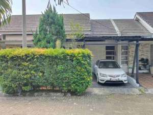 Rumah Cluster Paling Depan di Rancamaya Golf Bogor lokasi di Bogor Kota, tersedia melalui melalui situs Olx