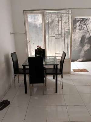 Rumah Condet Semi Furnish Pinggir Jln lokasi di Jakarta Timur, tersedia melalui melalui situs Olx