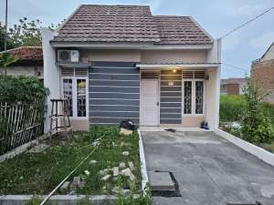 Rumah dikontrakkan disewa di cirebon babakan gebang ciledug waled mura lokasi di Cirebon Kab., tersedia melalui melalui situs Olx