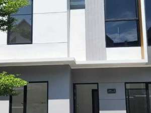 Rumah Eastern park residence surabaya timur lokasi di Surabaya Kota, tersedia melalui melalui situs Olx