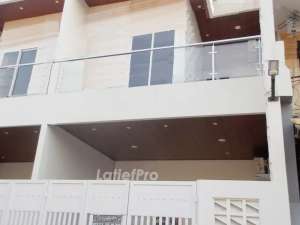 Rumah Gedong Harga Odong2 Cepetan Borong lokasi di Bekasi Kab., tersedia melalui melalui situs Olx