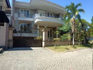 RUMAH GRAHA FAMILI BLOK O lokasi di Surabaya Kota, tersedia melalui melalui situs Olx