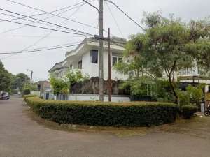 Rumah huk di Villa Melati Mas Serpong Tangerang lokasi di Tangerang Selatan Kota, tersedia melalui melalui situs Olx