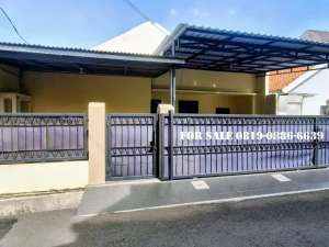 Rumah komplek pondok aren nempel bintaro sektor 3 dekat stan lokasi di Tangerang Kota, tersedia melalui melalui situs Olx