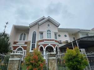 Rumah Luas Idaman 14 Menit ke Stasiun Rawa Buntu Bebas Banjir J-40176 lokasi di Tangerang Selatan Kota, tersedia melalui melalui situs Olx