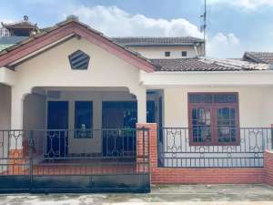 Rumah Luas Siap Huni di Bogor 15 Mnt dari Stasiun Baru Direnov J-22653 lokasi di Bogor Kab., tersedia melalui melalui situs Olx