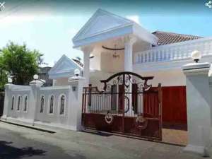 Rumah Mewah, Luas Cocok Untuk Kantor Di Jl. Palagan Dekat Hyatt, UGM lokasi di Sleman Kab., tersedia melalui melalui situs Olx