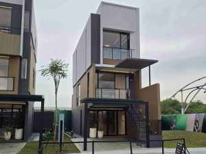 Rumah Millenial Park Serpong Tipe TreeTops Beverly 2 Menit ke Gading Serpong lokasi di Tangerang Selatan Kota, tersedia melalui melalui situs Olx
