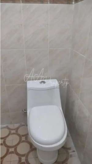 Rumah minimalis pinggir jalan lokasi di Pasuruan Kota, tersedia melalui melalui situs Olx