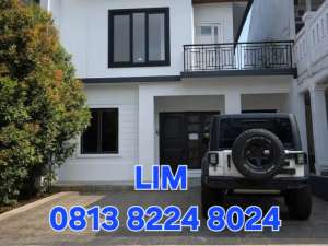 RUMAH MURAH BAGUS SIAPHUNI KOTA WISATA CIBUBUR JAKARTA TIMUR lokasi di Bekasi Kota, tersedia melalui melalui situs Olx