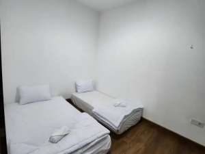 Rumah murah pik 2 furnish lokasi di Tangerang Kab., tersedia melalui melalui situs Olx