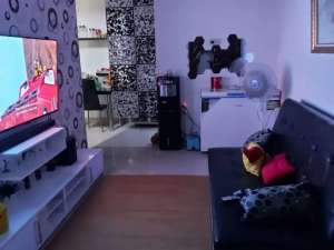 Rumah pondok karya dekat bintaro dan halteu adam malik lokasi di Jakarta Selatan, tersedia melalui melalui situs Olx