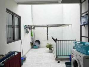 Rumah Siap Huni di dalam Cluster Rawamangun lokasi di Jakarta Timur, tersedia melalui melalui situs Olx