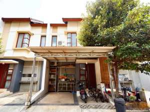 Rumah Strategis Siap Huni 13 Mnt ke BSD Plaza SHM Dibantu KPR J-19010 lokasi di Tangerang Selatan Kota, tersedia melalui melalui situs Olx