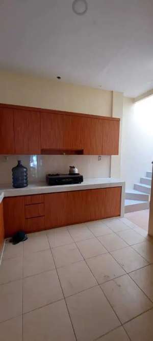 Rumah taman alfa lokasi di Tangerang Kota, tersedia melalui melalui situs Olx