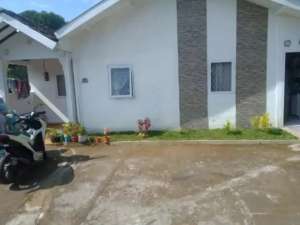 Rumah Tamansari Manglayang RegencyCimekar Cileunyi, Bandung lokasi di Bandung Kab., tersedia melalui melalui situs Olx