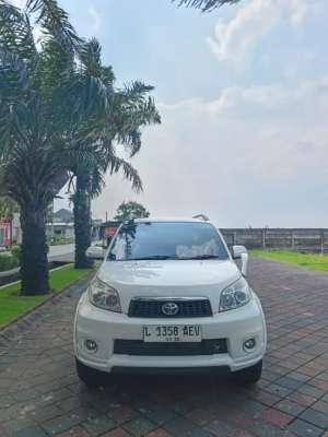 Jual bekas RUSH G 2014 MANUAL,lokasi di Malang Kota