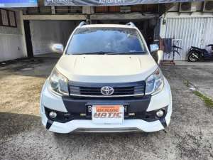 Jual bekas RUSH TRD SPORTIVO MATIC TAHUN 2015,lokasi di  