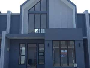 Sewa Rumah Paramount Petals Cluster Gardenia 3 Kamar Tidur lokasi di Tangerang Kab., tersedia melalui melalui situs Olx