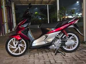 Skywave 125 tahun 2007 lokasi di  , tersedia melalui melalui situs Olx