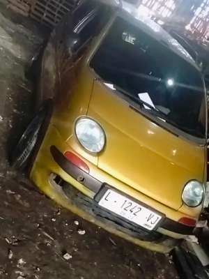 Jual bekas spark cevrolet daewoo matiz 2001,lokasi di Surabaya Kota