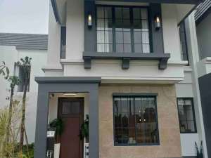 Strategis Banget Hanya 5 mnt ke Aeon Mall BSDKRL, New Cluster Hortis Type 6, 2 Lantai 4 Kamar Tidur lokasi di Tangerang Kab., tersedia melalui melalui situs Olx