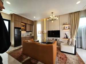 StylishNyaman Rumah Cantik 7x13m di Achillea Blossom Modern Vibes Banget lokasi di Tangerang Kota, tersedia melalui melalui situs Olx