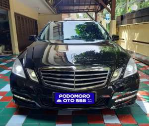 Jual bekas SUPER ANTIKMERCY E300 AVANTGARDE 2011 PANORAMIC,lokasi di  