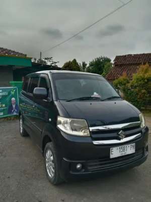 Suzuki apv 2012 gx MT lokasi di  , tersedia melalui melalui situs Olx