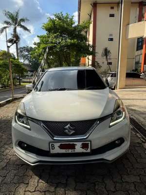 Jual bekas suzuki Baleno 2018 KM 50 ribuan,lokasi di Jakarta Timur