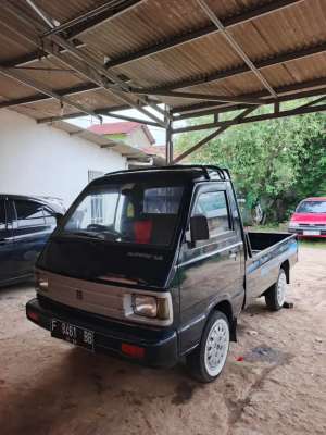 Suzuki Carry 1999 Bensin lokasi di  , tersedia melalui melalui situs Olx