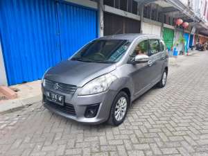 Suzuki Ertiga 2015 Bensin lokasi di  , tersedia melalui melalui situs Olx