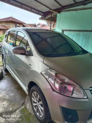 SUZUKI ERTIGA GX MANUAL 2014 BENSIN lokasi di  , tersedia melalui melalui situs Olx