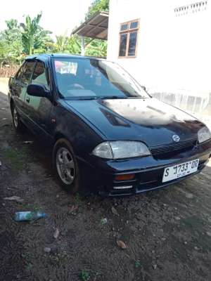 Suzuki esteem 1.3 lokasi di  , tersedia melalui melalui situs Olx