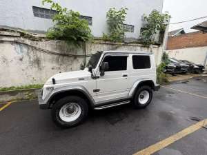 Suzuki Jimny 1994 Bensin lokasi di  , tersedia melalui melalui situs Olx
