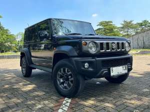 Jual bekas Suzuki Jimny 5 doors JC74 2024 Black AT435,lokasi di Depok Kota