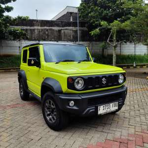 Jual bekas Suzuki Jimny All Grip JB74 1.5 AT 4X4 Thn 2022,lokasi di Depok Kota
