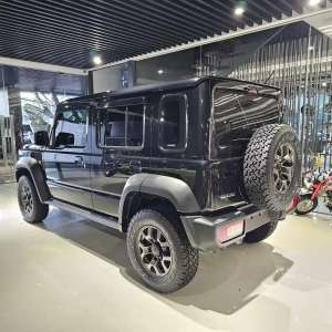 Jual bekas Suzuki Jimny JB74 At Tahun 2024,lokasi di Bandung Kota