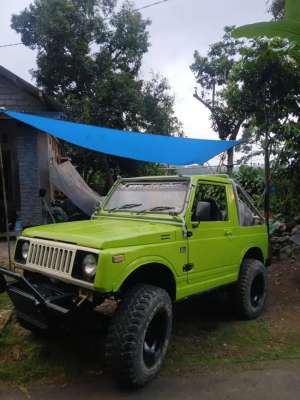SUZUKI JIMNY TAHUN 1983 lokasi di  , tersedia melalui melalui situs Olx
