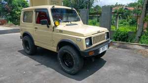 Suzuki Katana 1986 Bensin lokasi di  , tersedia melalui melalui situs Olx