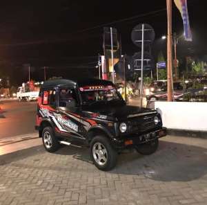 Suzuki Katana 1996 Bensin lokasi di  , tersedia melalui melalui situs Olx