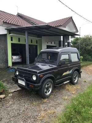 Suzuki Katana 1996 CROSS FIRE lokasi di  , tersedia melalui melalui situs Olx