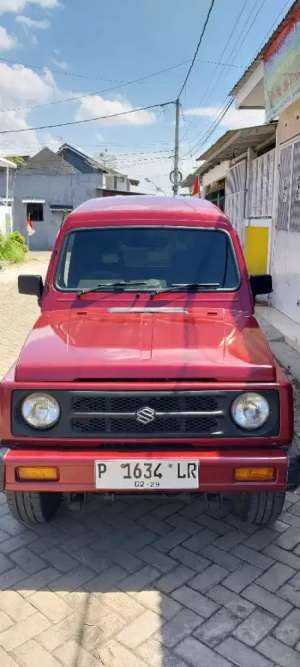 Suzuki Katana 99 lokasi di  , tersedia melalui melalui situs Olx