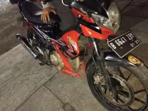 SUZUKI SATRIA FU lokasi di  , tersedia melalui melalui situs Olx