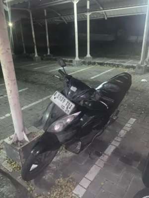 Suzuki Skywave 2010 lokasi di  , tersedia melalui melalui situs Olx
